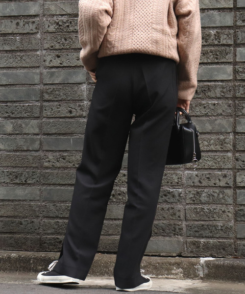 tiptop(ティップトップ)の「<pocket>【ZOZO限定アイテム】センタープレススリットパンツ(スラックス・レディース・ブラック/ブラウン/A/ピンク・FREE)」の15枚目の写真