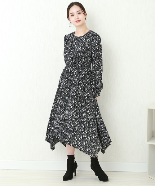 libelle more（リベル モア）の「裾ヘムワンピース（ワンピース・レディース・ブラック/ネイビー/マスタード/キャメル/ブラック系その他/ライトベージュ・FREE）」の3枚目の写真