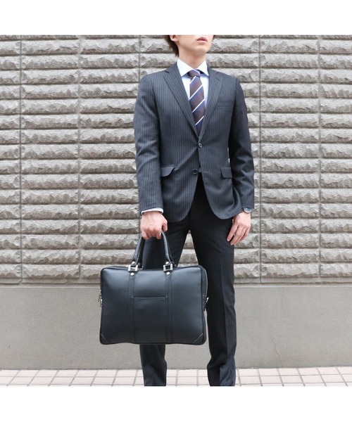 GUSCIO UOMO（グッシオ ウォーモ）の「【グッシオ ウォーモ】　イタリア製　本革　ビジネス　ブリーフバッグ（ビジネスバッグ・メンズ・カーキ/ブラック/ネイビー・FREE）」の11枚目の写真