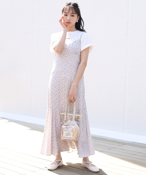 one after another NICE CLAUP（ワンアフターアナザーナイスクラップ）の「ティアードキャミワンピース（ワンピース・レディース・ブルー/アイボリー/その他11・FREE）」の3枚目の写真