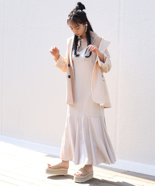 one after another NICE CLAUP（ワンアフターアナザーナイスクラップ）の「ティアードキャミワンピース（ワンピース・レディース・ブルー/アイボリー/その他11・FREE）」の14枚目の写真