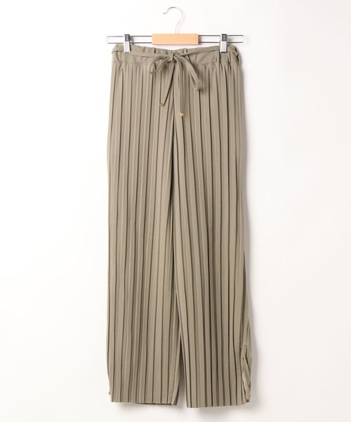 FUN.TRINITY（ファン トリニティー）の「フトプリーツパンツ（その他パンツ・レディース・ブラック/ベージュ/カーキ/ブルー/アイボリー・FREE）」の10枚目の写真