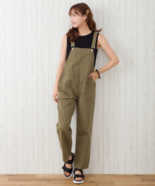 SpRay（スプレイ）の「ツイルサロペット（サロペット/オーバーオール・レディース・ブラック/ベージュ/カーキ/アイボリー・FREE）」の4枚目の写真