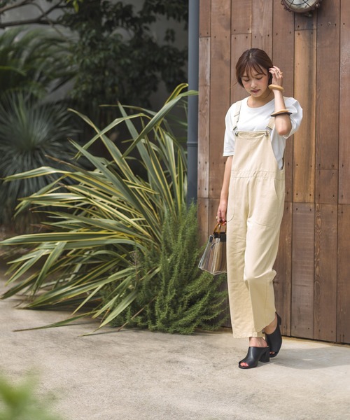 SpRay（スプレイ）の「ツイルサロペット（サロペット/オーバーオール・レディース・ブラック/ベージュ/カーキ/アイボリー・FREE）」の7枚目の写真