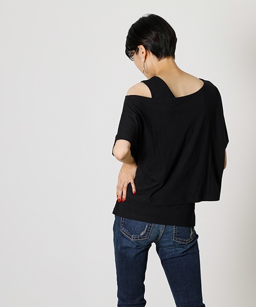 AZUL by moussy（アズールバイマウジー）の「LAYERED 3WAY TOPS/レイヤード3WAYトップス（Tシャツ/カットソー・レディース・ブラック/パープル/イエロー系その他/ライトベージュ・SMALL/MEDIUM）」の6枚目の写真