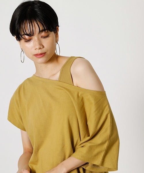 AZUL by moussy（アズールバイマウジー）の「LAYERED 3WAY TOPS/レイヤード3WAYトップス（Tシャツ/カットソー・レディース・ブラック/パープル/イエロー系その他/ライトベージュ・SMALL/MEDIUM）」の14枚目の写真