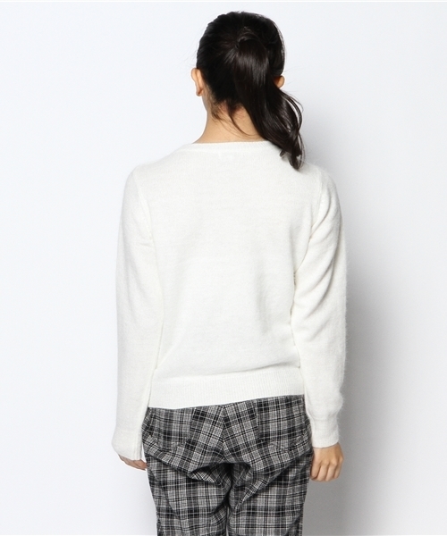 earth music&ecology（アースミュージックアンドエコロジー）の「ケーブルニットプルオーバー（ニット/セーター・レディース・アイボリー/杢グレー/ライトピンク/ライトイエロー/ラベンダー/ブラック・MEDIUM/SMALL）」の9枚目の写真