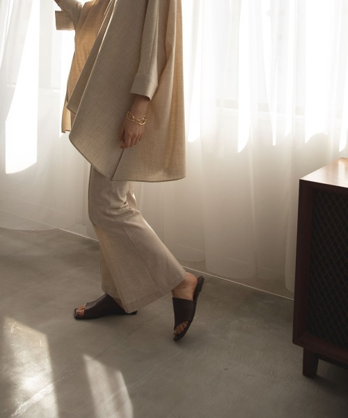 marjour（マージュール）の「CENTER PRESS PANTS（その他パンツ・レディース・アイボリー・M）」の15枚目の写真