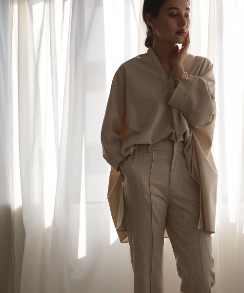 marjour（マージュール）の「CENTER PRESS PANTS（その他パンツ・レディース・アイボリー・M）」の13枚目の写真