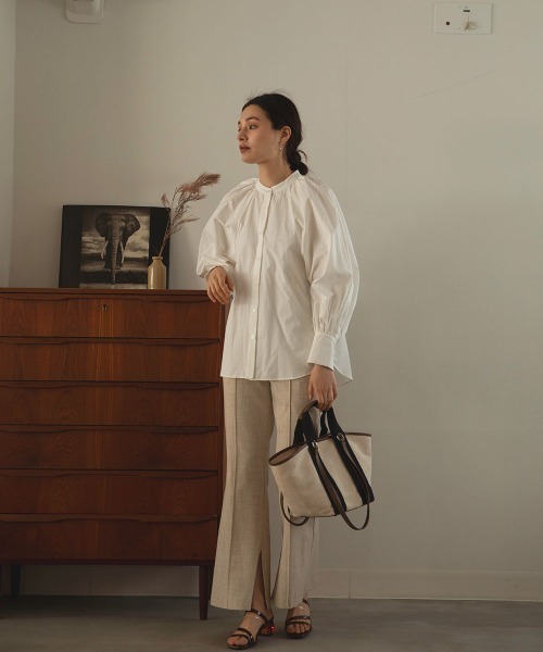 marjour（マージュール）の「CENTER PRESS PANTS（その他パンツ・レディース・アイボリー・M）」の6枚目の写真