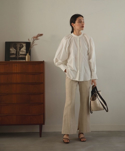 marjour（マージュール）の「CENTER PRESS PANTS（その他パンツ・レディース・アイボリー・M）」の16枚目の写真