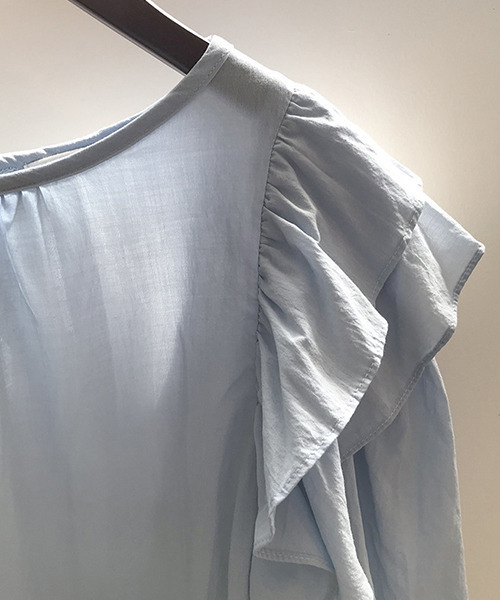 c.u.l（シーユーエル）の「【c.u.l:w】５分袖フリルブラウス culw32（シャツ/ブラウス・レディース・ブルー/ホワイト・L/M）」の15枚目の写真