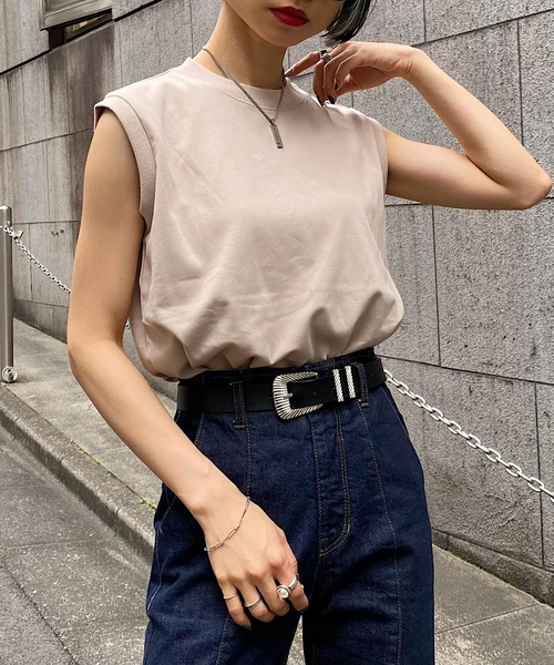 PAGEBOY（ページボーイ）の「クラシックノースリ（Tシャツ/カットソー・レディース・ブラック/パープル/オフホワイト/ブラウン系その他/ベージュ系その他2・FREE）」の4枚目の写真