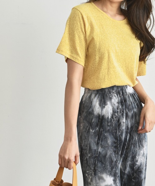 me+em select(ミームセレクト)の「リネンライクTシャツ(Tシャツ/カットソー・レディース・スカイブルー/ブラック/ベージュ/ピンク/イエロー/オレンジ/アイボリー/ミント・FREE)」の6枚目の写真