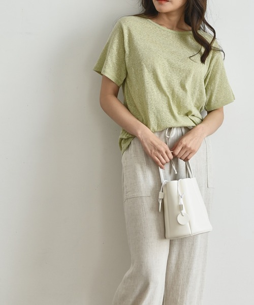 me+em select(ミームセレクト)の「リネンライクTシャツ(Tシャツ/カットソー・レディース・スカイブルー/ブラック/ベージュ/ピンク/イエロー/オレンジ/アイボリー/ミント・FREE)」の4枚目の写真