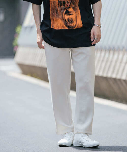 ITEMS URBANRESEARCH（アイテムズ アーバンリサーチ）の「TRダンボール ストレッチパンツ（その他パンツ・メンズ・グレー/ベージュ/ブラック・LARGE/MEDIUM）」の8枚目の写真