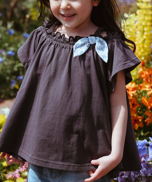 BRANSHES（ブランシェス）の「オフショルダーチュニック（チュニック・キッズ・チャコールグレー/サーモンピンク・90cm/110cm/100cm/120cm/130cm/140cm/150cm）」の7枚目の写真