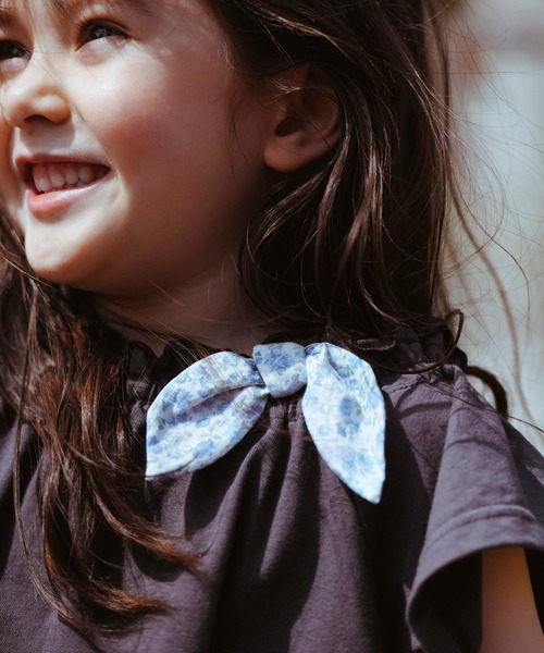 BRANSHES（ブランシェス）の「オフショルダーチュニック（チュニック・キッズ・チャコールグレー/サーモンピンク・90cm/110cm/100cm/120cm/130cm/140cm/150cm）」の11枚目の写真