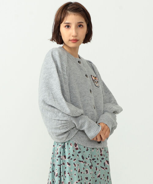 mmts（マミタス）の「tamaoworld × mmts / ボリュームスリーブ カーディガン（ニット/セーター・レディース・ブラック/グレー/レッド・ONE SIZE）」の9枚目の写真