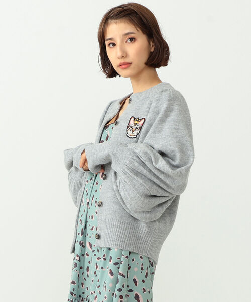 mmts（マミタス）の「tamaoworld × mmts / ボリュームスリーブ カーディガン（ニット/セーター・レディース・ブラック/グレー/レッド・ONE SIZE）」の10枚目の写真