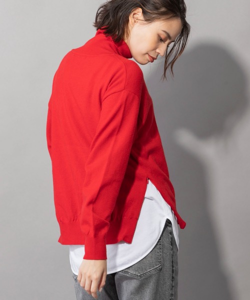 Munich(ミューニック)の「ソフトジャージタートルネックサイドジッププルオーバー(ニット/セーター・レディース・グレー/レッド/アイボリー/ブラック/ベージュ・FREE)」の6枚目の写真