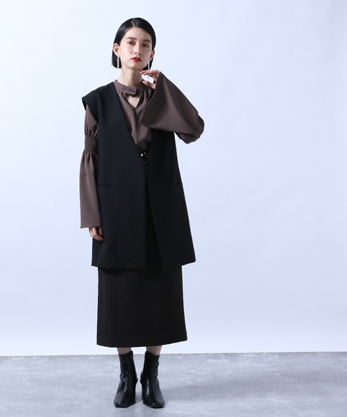 HARE(ハレ)の「2WAYシャーリングブラウス(HARE)(シャツ/ブラウス・レディース・ホワイト/ブラック/ブラウン/ホワイト系その他/ブラック系その他・FREE)」の9枚目の写真