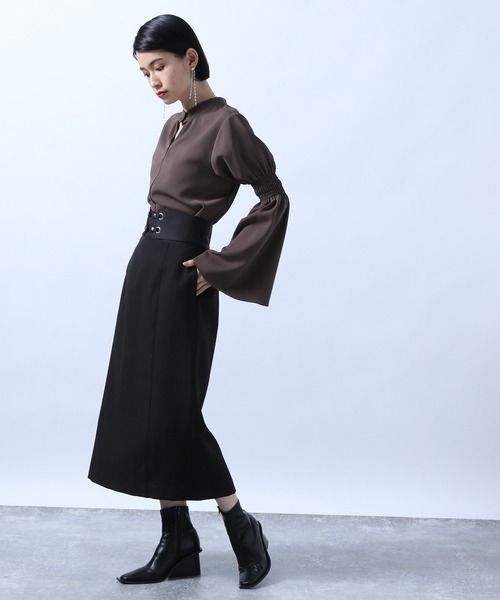 HARE(ハレ)の「2WAYシャーリングブラウス(HARE)(シャツ/ブラウス・レディース・ホワイト/ブラック/ブラウン/ホワイト系その他/ブラック系その他・FREE)」の8枚目の写真