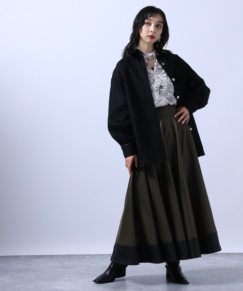 HARE(ハレ)の「2WAYシャーリングブラウス(HARE)(シャツ/ブラウス・レディース・ホワイト/ブラック/ブラウン/ホワイト系その他/ブラック系その他・FREE)」の15枚目の写真