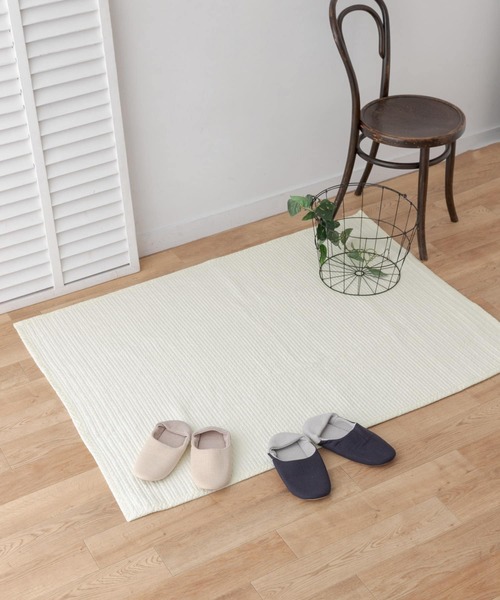 URBAN RESEARCH DOORS(アーバンリサーチドアーズ)の「DOORS LIVING PRODUCTS コットンマット ストライプ 100×140(ラグ/マット)」|オフホワイト