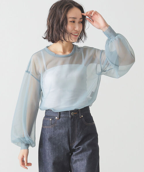 BEAMS LIGHTS（ビームスライツ）の「BEAMS LIGHTS / シアー パフ クルーネック ロングスリーブ ブラウス（シャツ/ブラウス・レディース・オフホワイト/ブルー系その他・ONE SIZE）」の4枚目の写真