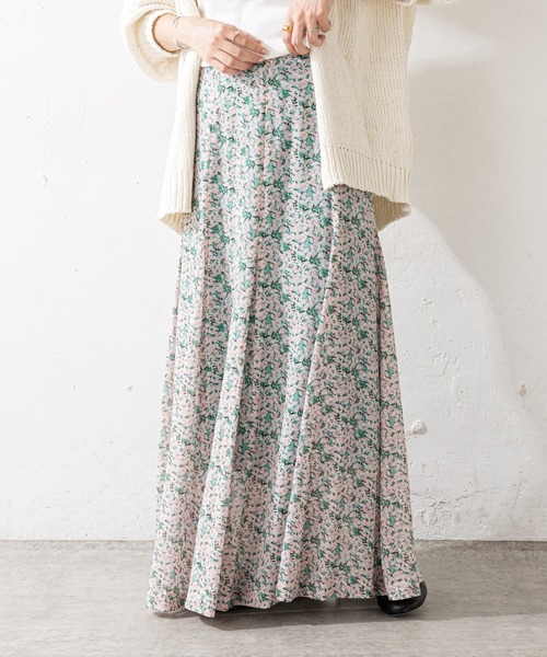 SHENERY(シーナリー)の「プリントフレアマキシスカート(スカート・レディース・グリーン/イエロー・36/38)」の13枚目の写真