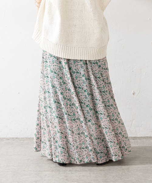 SHENERY(シーナリー)の「プリントフレアマキシスカート(スカート・レディース・グリーン/イエロー・36/38)」の3枚目の写真