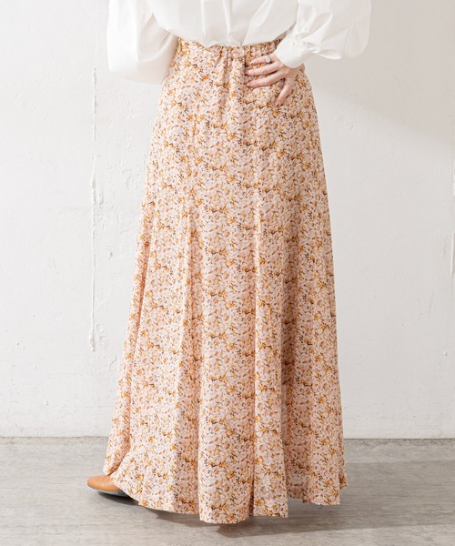 SHENERY(シーナリー)の「プリントフレアマキシスカート(スカート・レディース・グリーン/イエロー・36/38)」の5枚目の写真