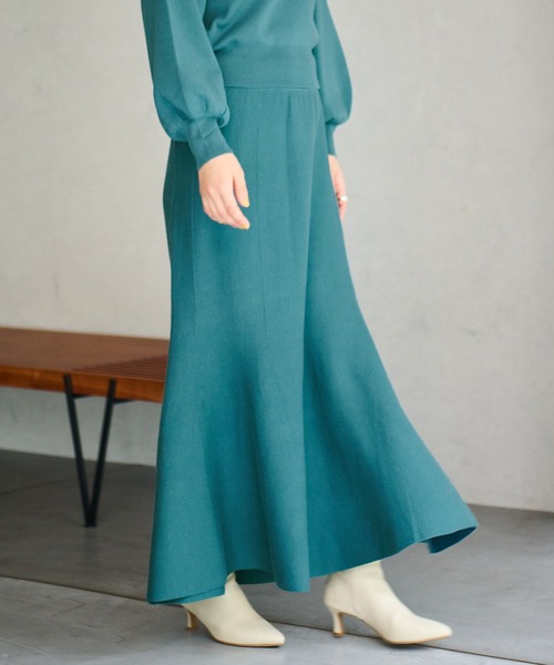 vis-`a-vis(ビサビ)の「【WEB限定】メリハリシルエットが女性らしい。ニットマーメイドスカート【セットアップ対応】(スカート・レディース・チャコールグレー/グリーン系その他/ブラウン系その他3・S/M)」の1枚目の写真