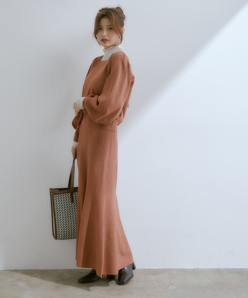 vis-`a-vis(ビサビ)の「【WEB限定】メリハリシルエットが女性らしい。ニットマーメイドスカート【セットアップ対応】(スカート・レディース・チャコールグレー/グリーン系その他/ブラウン系その他3・S/M)」の16枚目の写真