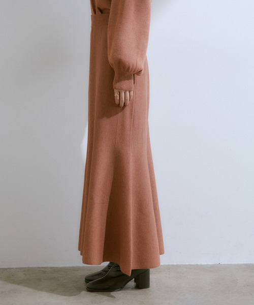 vis-`a-vis(ビサビ)の「【WEB限定】メリハリシルエットが女性らしい。ニットマーメイドスカート【セットアップ対応】(スカート・レディース・チャコールグレー/グリーン系その他/ブラウン系その他3・S/M)」の18枚目の写真