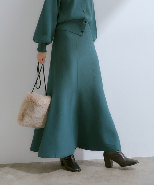 vis-`a-vis(ビサビ)の「【WEB限定】メリハリシルエットが女性らしい。ニットマーメイドスカート【セットアップ対応】(スカート・レディース・チャコールグレー/グリーン系その他/ブラウン系その他3・S/M)」の19枚目の写真