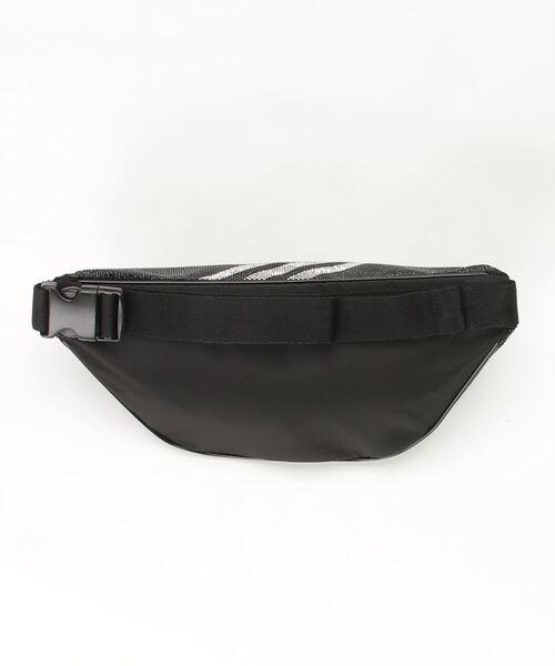 adidas（アディダス）の「ウエストバッグ / アディダスオリジナルス（ボディバッグ/ウエストポーチ・レディース・ブラック/ブラック系その他・FREE）」の4枚目の写真