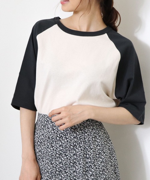 archives(アルシーヴ)の「【入荷禁止】配色ラグランT(Tシャツ/カットソー・レディース・チャコールグレー/モカ/ブルー・MEDIUM)」の1枚目の写真