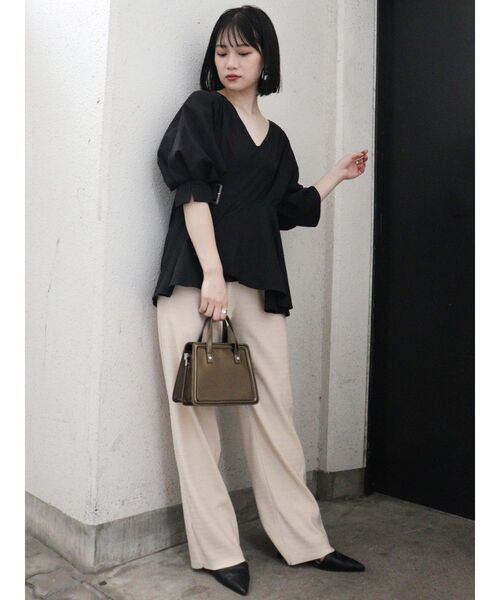 MURUA（ムルーア）の「カシュクールベルトブラウス（シャツ/ブラウス・レディース・ブラック/ブラウン/ベージュ・FREE）」の10枚目の写真