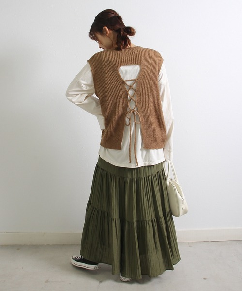 Crisp yours（クリスプユアーズ）の「【WEB限定】バックレースアップニットベスト（ベスト・レディース・ブラウン/アイボリー・FREE）」の12枚目の写真