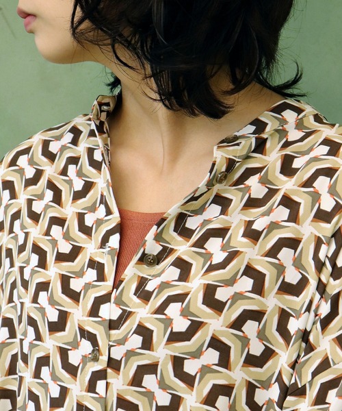 BKhome（ビーケーホーム）の「レトロプリントブラウス（シャツ/ブラウス・レディース・ベージュ/イエロー・FREE）」の13枚目の写真