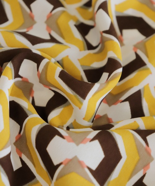 BKhome（ビーケーホーム）の「レトロプリントブラウス（シャツ/ブラウス・レディース・ベージュ/イエロー・FREE）」の12枚目の写真