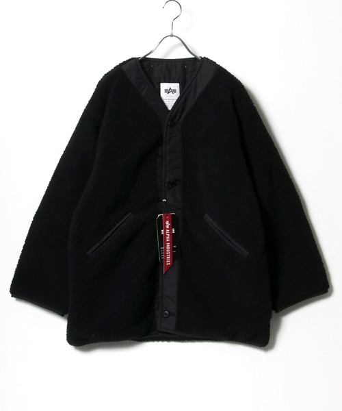 Alpha Industries（アルファインダストリーズ）の「ALPHA INDUSTRIES リバーシブル ボア×キルトジャケット/2WAY（ユニセックス対応）（ノーカラージャケット・レディース・ブラック/カーキ/ベージュ・M/S）」の9枚目の写真