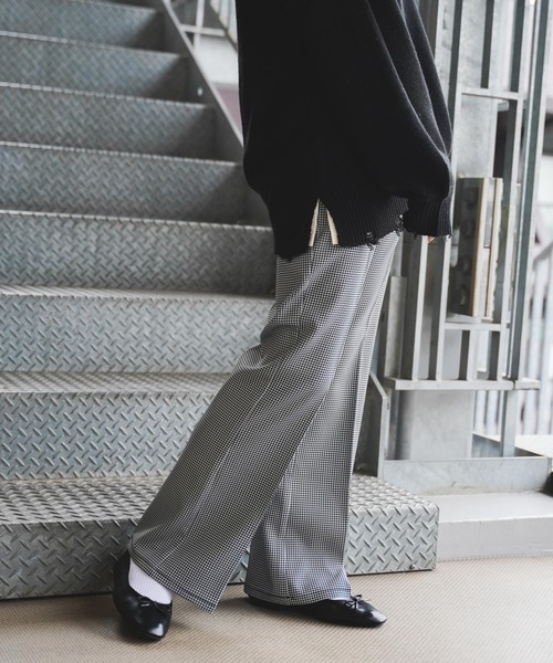 WEGO（ウィゴー）の「WEGO/カラーセミフレアスラックス（スラックス・レディース・ブラック/レッド/オレンジ系その他3/その他1/その他2/ケリーグリーン/ピンク/ブルー/ブルー系その他/アイボリー/ライトイエロー・SMALL/MEDIUM）」の12枚目の写真