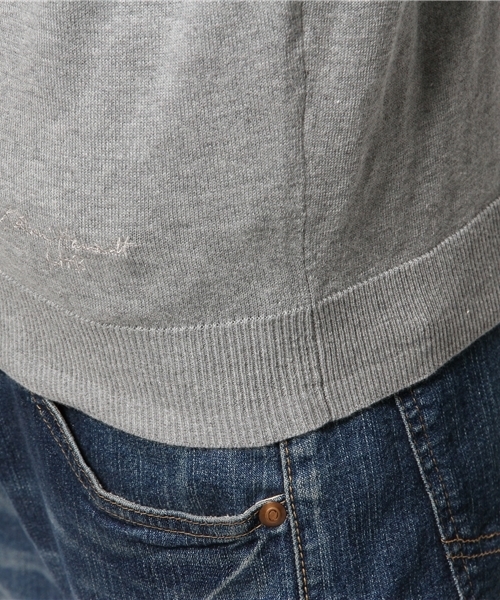 KATHARINE HAMNETT LONDON （キャサリンハムネットロンドン）の「【LAB】 ORGANIC HIGAGE PULLOVER / LABオーガニックハイゲージプルオーバーニット（ニット/セーター・メンズ・グレー/ネイビー/アイボリー・SMALL/LARGE/MEDIUM）」の9枚目の写真