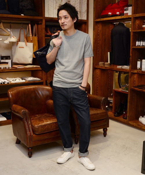 KATHARINE HAMNETT LONDON （キャサリンハムネットロンドン）の「【LAB】 ORGANIC HIGAGE PULLOVER / LABオーガニックハイゲージプルオーバーニット（ニット/セーター・メンズ・グレー/ネイビー/アイボリー・SMALL/LARGE/MEDIUM）」の11枚目の写真