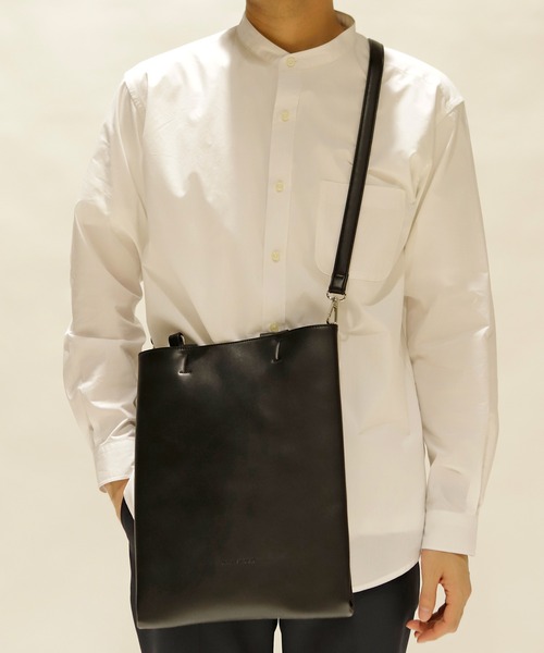 UNION STATION（ユニオンステーション）の「【コインケース付き】2WAYヴィンテージ調スクエアミニショルダーバッグ（トートバッグ・メンズ・ブラック/ブラック系その他・FREE）」の2枚目の写真