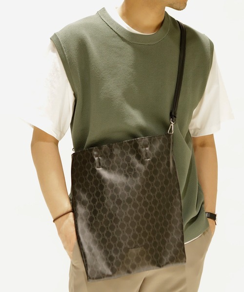 UNION STATION（ユニオンステーション）の「【コインケース付き】2WAYヴィンテージ調スクエアミニショルダーバッグ（トートバッグ・メンズ・ブラック/ブラック系その他・FREE）」の14枚目の写真