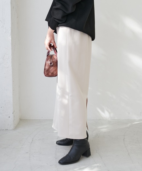 DISCOAT（ディスコート）の「ハイウエストナロースカート（スカート・レディース・ブラック/アイボリー/モカ・FREE）」の20枚目の写真